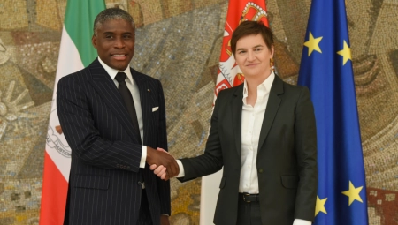 SASTANAK U PALATI SRBIJA Premijerka Brnabić sa potpredsednikom Ekvatorijalne Gvineje (FOTO)