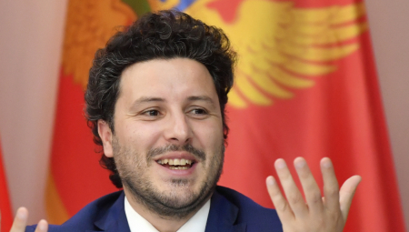 ABAZOVIĆ: Taj mentalitet nas je ostavio na marginama EU