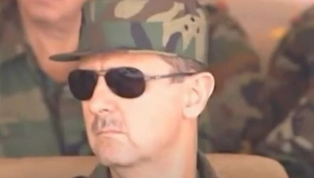 RAT U SIRIJI ĆE SE PONOVO RASPLAMSATI? Ruski admiral upozorava - Asadova armija se grupiše, džihadisti napadaju