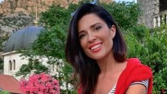 OVO NIKOME NIJE MOGLO DA PROMAKNE Voditeljka Ivana Milenković šokirala je sve svojim izgledom, a evo šta je svima privuklo pažnju (FOTO)