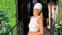 ZAIGRALA SE U FOTOŠOPU Tara Simov promenila lični opis, a i dalje prerađuje fotografije (FOTO)