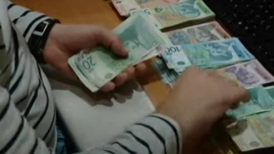 GUŽVA U MENJAČNICAMA? Bolje proverite novi kurs