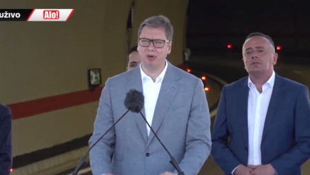 VUČIĆ O NAPADIMA TAJKUNSKIH MEDIJA Javnost će se uveriti u to koliko danas