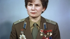 OVA RUSKINJA JE PRVA ŽENA U SVEMIRU Ovako su odglumili njeno sletanje, evo šta je napisala u svom dnevniku! (FOTO)