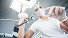 ZBOG LOŠIH ZUBA I - IMPOTENCIJA? Srbi ne peru i ne leče zube, pa se čude kada zakažu