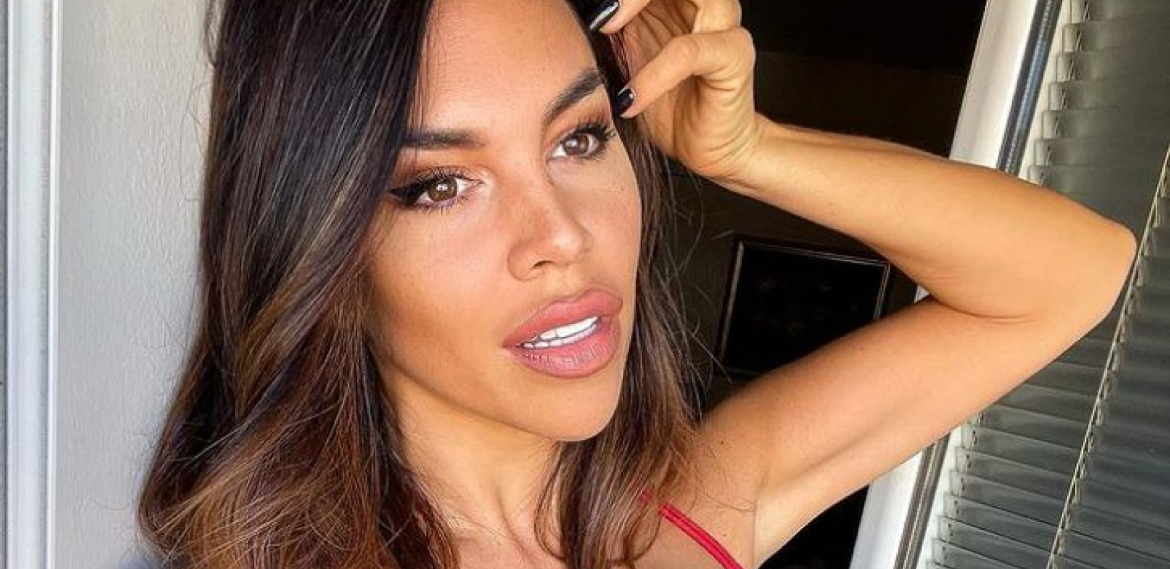 KAJA SMUVALA POZNATOG VATERPOLISTU Zbog ovog frajer je pevačica ostavila hrvatskog fudbalera, sve se saznalo na kraju