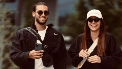 ZAVIRITE U VILU GDE UŽIVAJU ANASTASIJA I GUDELJ Na Ibici sve pršti od luksuza, ogroman bazen i predivan pogled