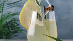 NJENO IME ZNAČI SPAS Ova biljka je proglašena svetom, čisti krv, sluz iz pluća i stomaka