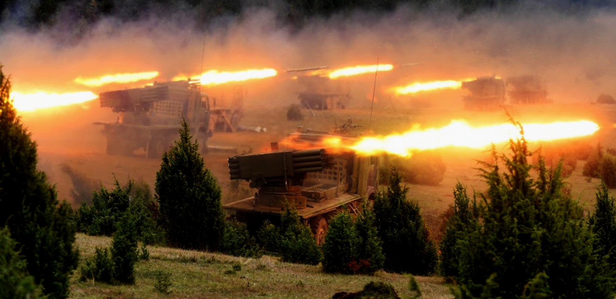 SRBIJA JE ARTILJERIJSKA SILA NA BALKANU ZBOG OVE ZVERI Pakleni raketni sistem u Vojsci Srbije, ovo neverovatno oružje grmi bez milosti (FOTO/VIDEO)