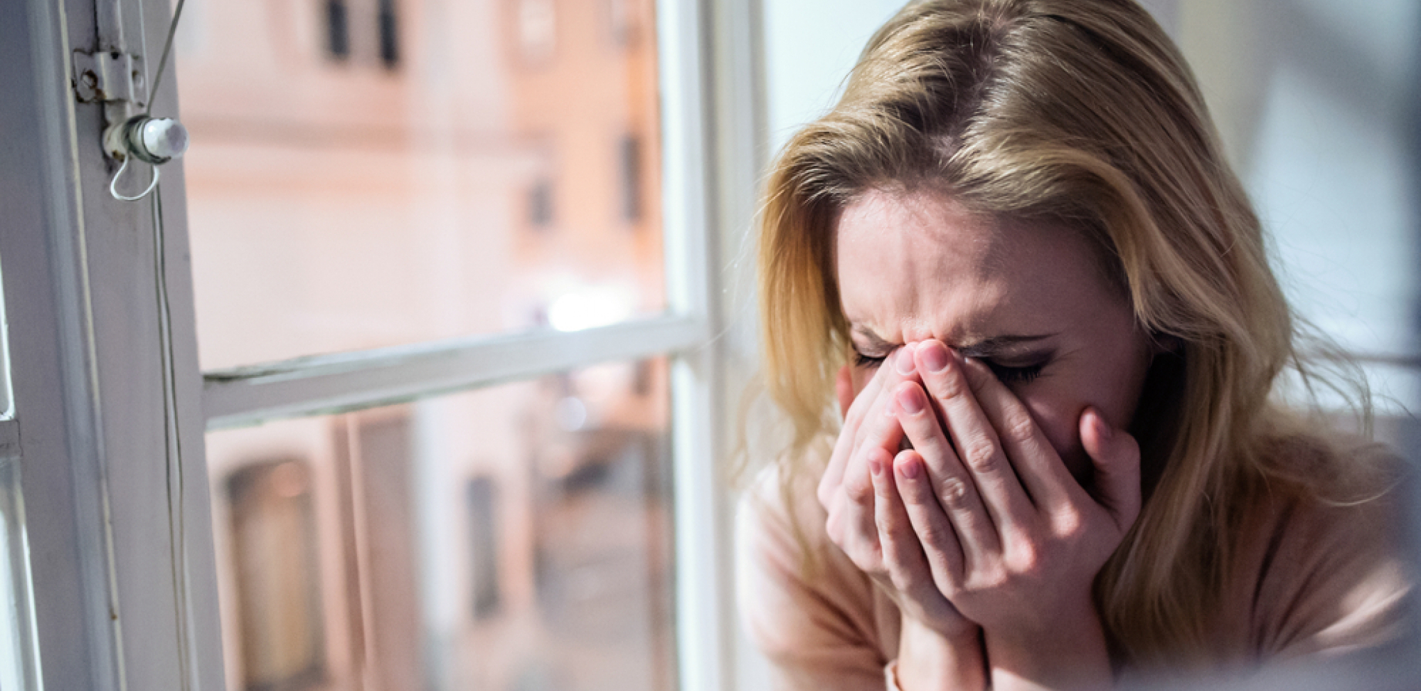 "UŽASNO SE BOJIM, NE MOGU DA POVERUJEM" Oglasila se žrtva (19) silovatelja iz Pančeva koji je PUŠTEN NA SLOBODU!