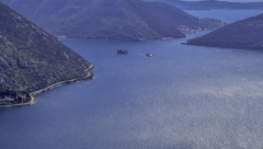 DOŽIVEO INFARKT DOK JE PLOVIO ČAMCEM Granična policija spasila državljanina Srbije kod Čanja