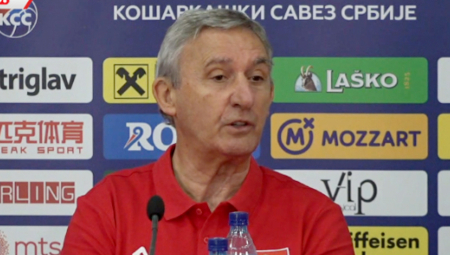 SVETISLAV PEŠIĆ SE OBRATIO NACIJI Bogdanović je operisan, oporavlja se, voleo bih da Teo igra na Evropskom