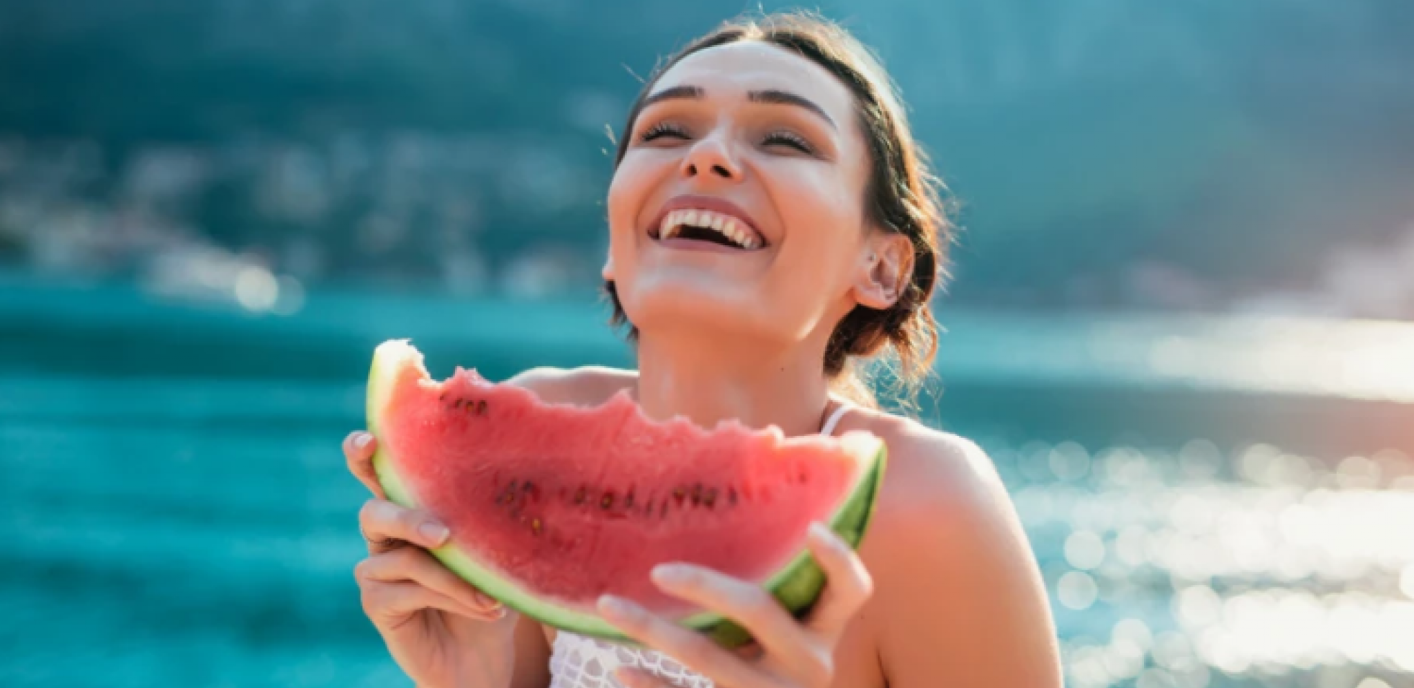 EVO ZAŠTO TREBA JESTI LUBENICU Sprečava dehidrataciju i štiti kožu od sunca