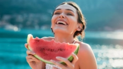 AKO JE LUBENICA GORKA, NEMOJTE DA JE BACITE: Dodajte jedan sastojak i sva gorčina će nestati!