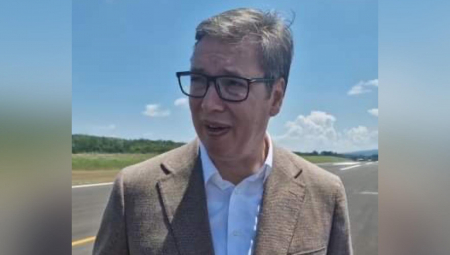 POGLEDAJTE KAKO SE VUČIĆ ZAVITLAVA NA SOPSTVENI RAČUN (VIDEO)