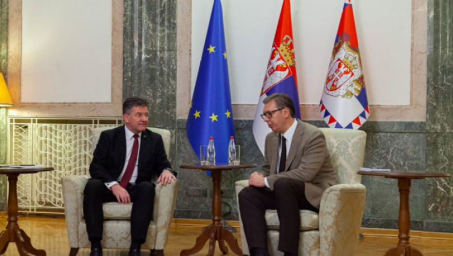LAJČAK OBJAVIO: Važnost pronalaženja rešenja kroz pregovore (FOTO)