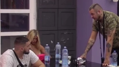 TO JE BOLESNO, MARKO I ON SU BILI DRUGARI Filip doživeo pomračenje, pa sasuo sve u lice Zoli