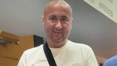 KRV NIJE VODA Đaniju se usred nastupa pridružio baš ON! Publika oduševljeno ponavljala "KAKAV CAR" (FOTO)