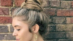 NAJPOŽELJNIJE FRIZURE OVOG LETA SA PODIGNUTOM KOSOM Prave se brzo i izgledaćete šik u vrelim letnjim danima