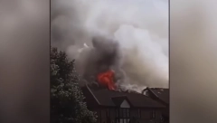 SNAŽNA EKSPLOZIJA GASA U ENGLESKOJ Ima mrtvih i ranjenih, 20 stanova u plamenu! (VIDEO)
