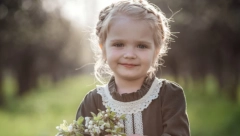 STARO ŽENSKO IME PONOVO JE POPULARNO Smatra se da su devojčice koja ga imaju predodređene za sreću i blagostanje