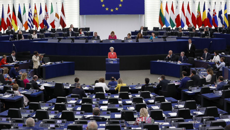 PODLI PLAN EVROPARLAMENTARACA Evo šta se krije iza pritisaka da se uvedu sankcije Rusiji!