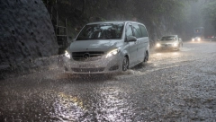 RHMZ IZDAO HITNO UPOZORENJE  Jako nevreme sa gradom u ovim delovima Srbije narednog sata (FOTO)