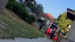 TRAGEDIJA U SMEDEREVSKOJ PALANCI Žena izbola nožem komšiju (VIDEO)