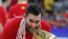 DA LI JE MOGUĆE? Pre više od 20 godina nosio ga je Saša Đorđević, sada isti predmet donosi Rudiju neverovatnu sreću (FOTO)