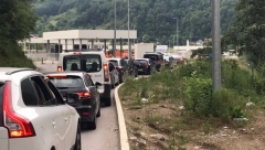 GUŽVE NA GRANICI Na ovim prelazima se čeka i po četiri sata
