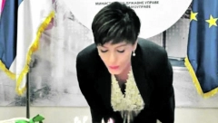 OBRADOVIĆ OTKRILA NAJVEĆU ŽELJU Ministarkino rođendansko iznenađenje! (FOTO)