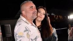 NOVAC ZARAĐEN U ZADRUZI ULAŽE U KUĆU U KUPINOVU Miki Đuričić dao hiljade evra za renoviranje dvorišta, a evo gde se seli