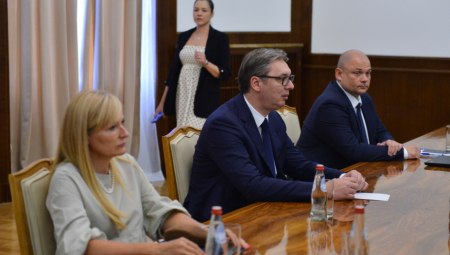 PREDSEDNIK NASTAVLJA KONSULTACIJE O VLADI Sutra kod Vučića SVM, Zavetnici i Dveri