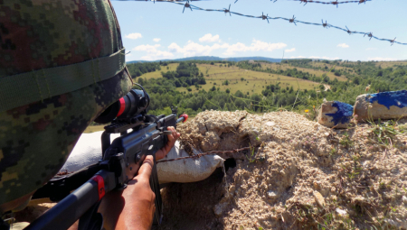 TAKTIČKA VEŽBA VS KOD BUJANOVCA "Srpski štit" uspešno izveden, srpski vojnici pokazali znanje i spremnost za najteže zadatke (FOTO)
