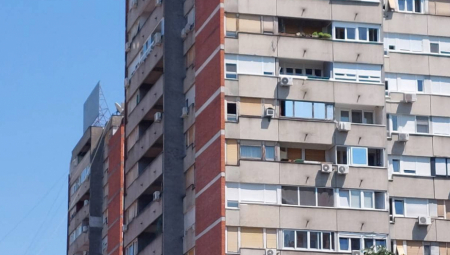 DEVOJKA PODELILA UŽASNO ISKUSTVO SA STANODAVCEM: "Ušao je u stan dok sam imala intimne odnose sa dečkom"