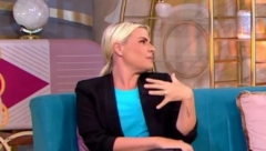 POZNATA PEVAČICA RADILA KAO STRIPTIZETA Otkriveni šok detalji, sve izneto u javnost