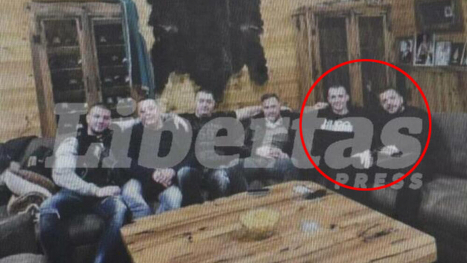 HIT PREPISKA SA SKAJA Konobar se nudio "kavčanima" da ubija za njih,a razgovor za "posao" sa njim je obavio član te kriminalne grupe iz Trebinja