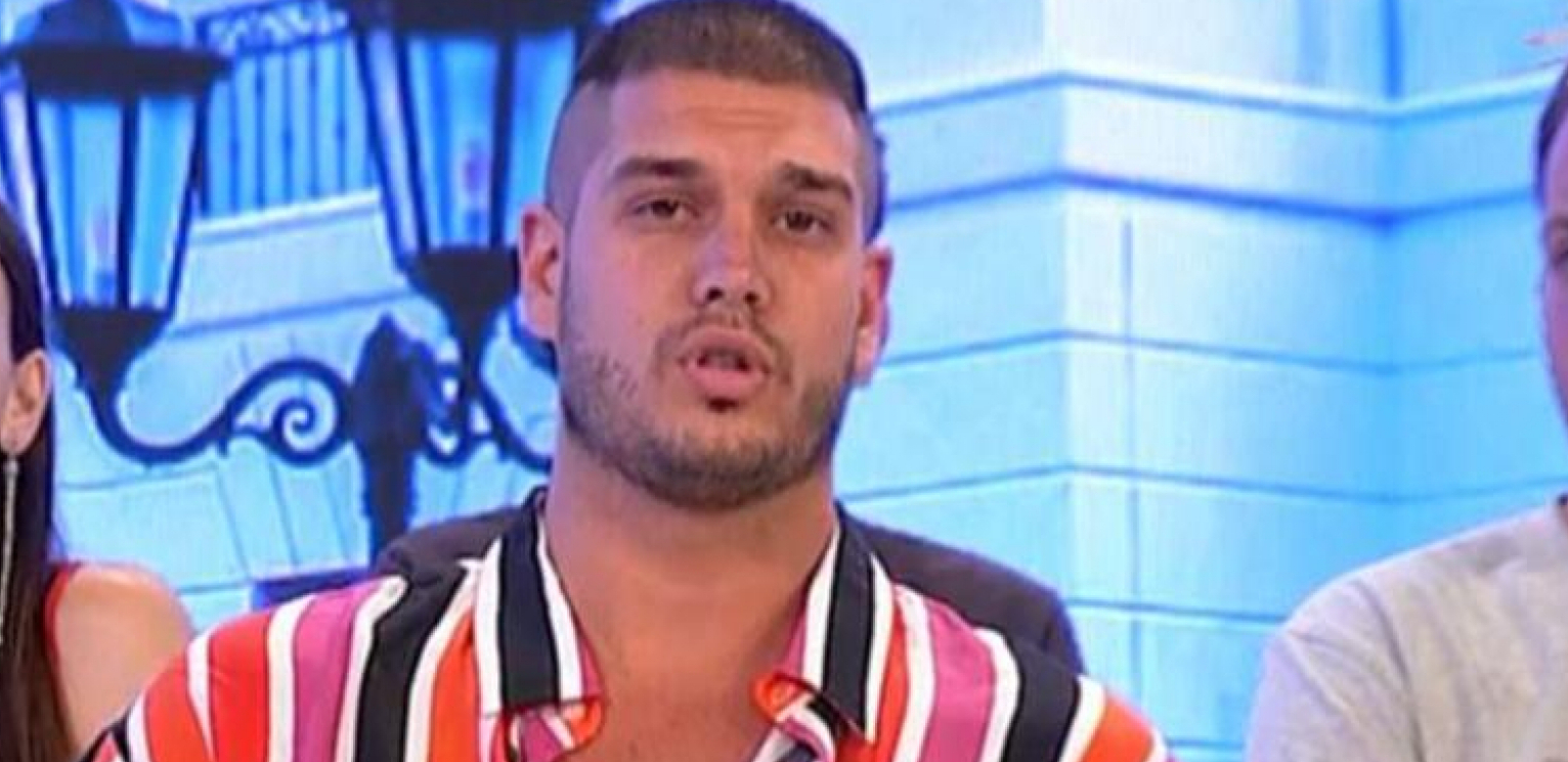 DEJANA DRAGOJEVIĆA ANGAŽOVALA PEVAČICA Zadrugar prihvatio ponudu, evo čime se sada bavi (FOTO)