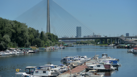 SKANDAL NA ADI Fudbalerke upale na meč da bi se obračunale sa koleginicom