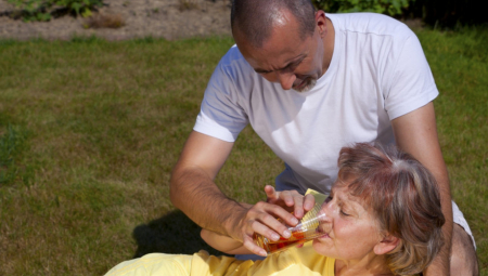 UPOZORENJE! Kako vrućina ubija ljude iznutra!