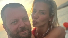DABOVIĆKIN SIN SE NE ODVAJA OD NJENOG NOVOG DEČKA Milica pokazala šta rade u Crnoj Gori (FOTO)