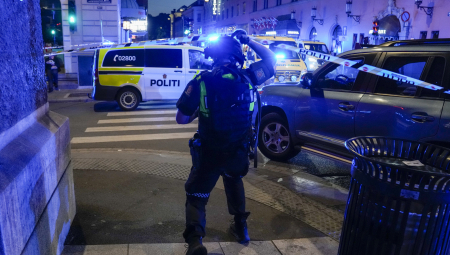 UŽAS U BRITANIJI! Kolima uleteo u masu ljudi na božićnom sajmu!