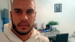 ZAVIRITE U SOBU DEJANA DRAGOJEVIĆA Ovaj detalj nikome nije promakao (FOTO)