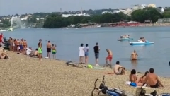 "VIDIMO SE U ALBANIJI" Srpkinja porukom sa Ade izazvala HAOS na mrežama: Zbog jedne stvari POBESNELI!