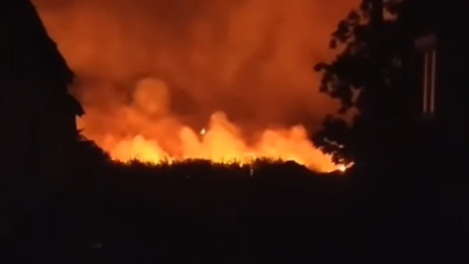 VATRA JE PRIŠLA KUĆAMA Ponovo se razbuktao požar kod Kotora
