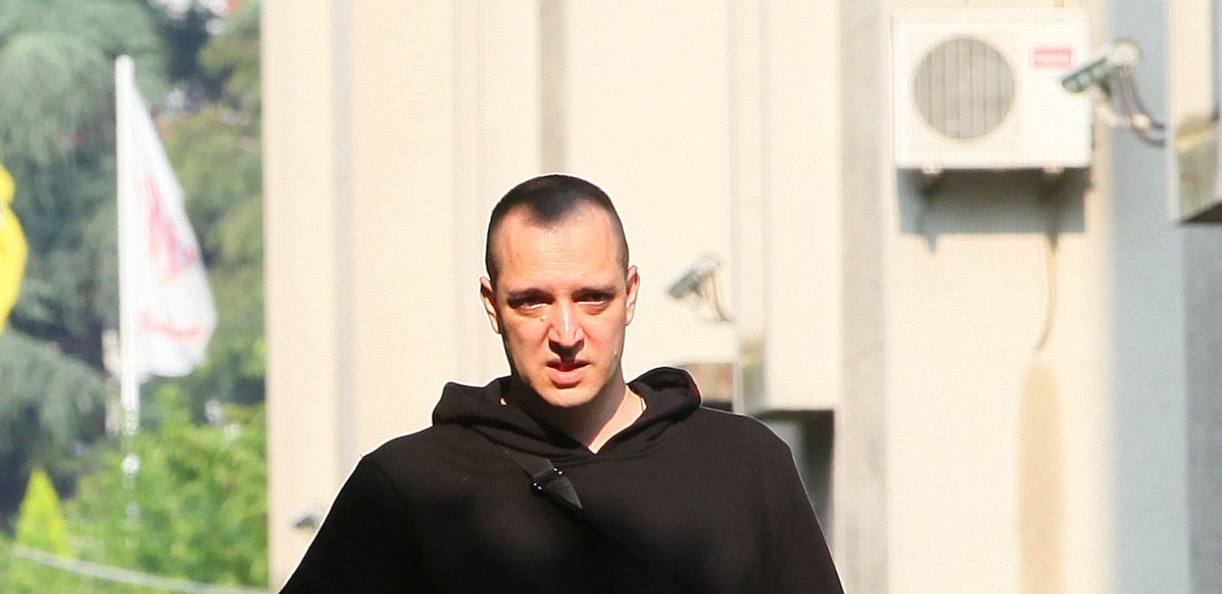 IMA PRAVO NA LJUBAVNU SOBU Zoran Marjanović pisao sudu i traži da mu se omogući korišćenje telefonske govornice