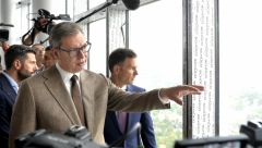 SAD O BEOGRADU NA VODI SVI PRIČAJU LEPO Vučić: "Ovde sede u kafićima i šetaju politički protivnici koji su ga kritikovali"