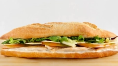 SENDVIČ SA PRŠUTOM I SMOKVAMA Ukusna užina kojoj niko ne može da odoli