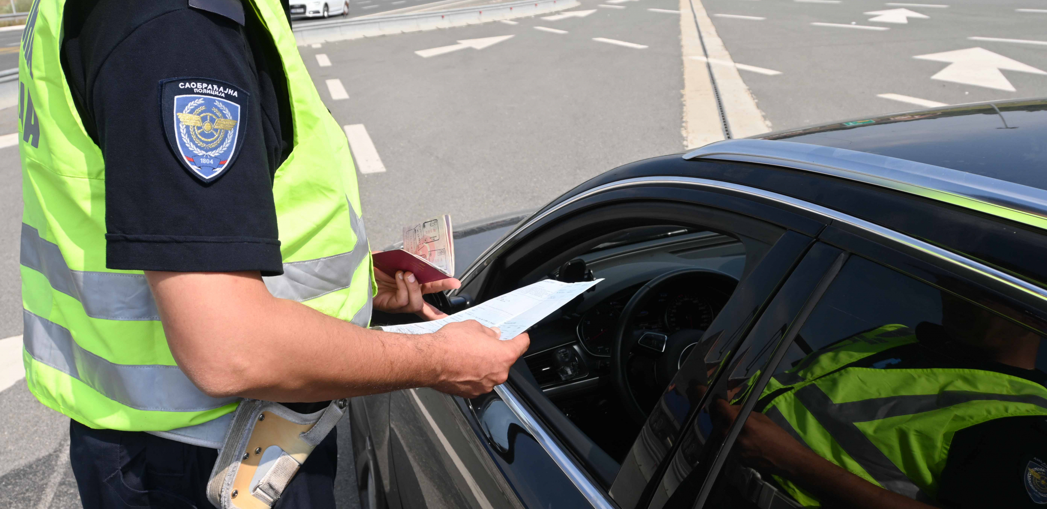 STRANAC DIVLJAO PO AUTO-PUTU! Vozio čak 250 kilometara na sat