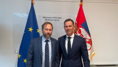 MALI SE SASTAO SA ŠEFOM DELEGACIJE EVROPSKE UNIJE Evo koja je bila glavna tema razgovora sa Emanuelom Žiofreom
